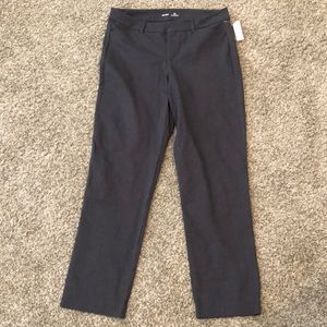 Old Navy Pixie Mid Rise 12L